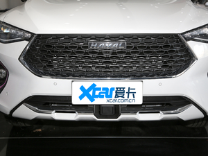 2020款1.5T 两驱i潮 中网