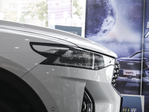 20202.0T (q)i (x)(ji)^