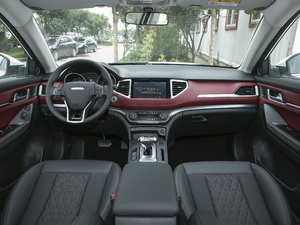 2020款智联版 1.5T 自动两驱精英型 内饰全景