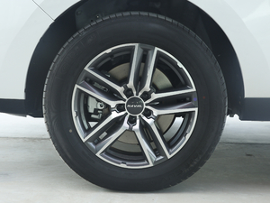 2020款1.5T DCT i型 轮圈