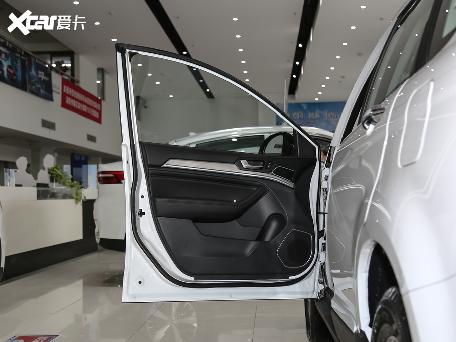 2021H6 \Ӱ 1.5T ԄӾӢ