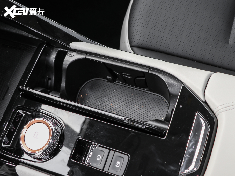 2021H6  2.0T ԄSupreme