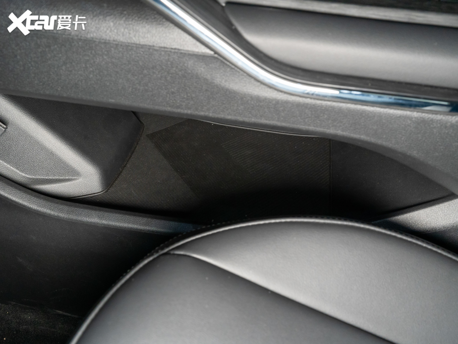 2021H6  2.0T Ԅ(q)Supreme+