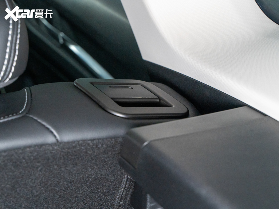 2021H6  2.0T ԄSupreme+