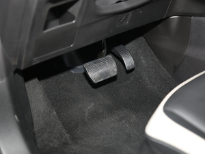 2021 1.5T ԄӃSupreme п؅^