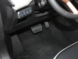 2021 1.5T ԄӃSupreme п؅^