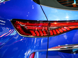 2021 1.5T ԄӃ(q)Plus (ji)^