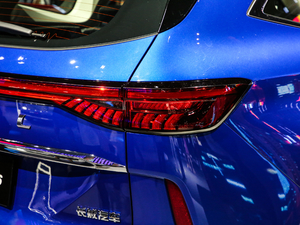 2021 1.5T ԄӃ(q)Plus (ji)^