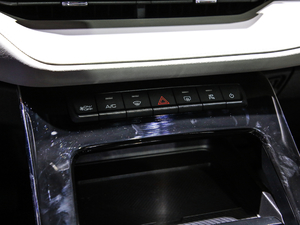 2021 1.5T ԄӃPlus п؅^