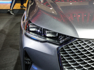 2021 1.5T ԄӃPlus ^