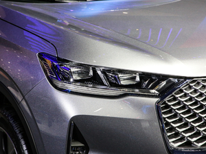 2021 1.5T ԄӃPlus ^