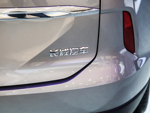 2021 1.5T ԄӃPlus ^