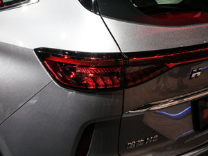 2021 1.5T ԄӃPlus ^