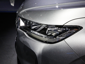 2021 1.5T ԄӃPlus ^