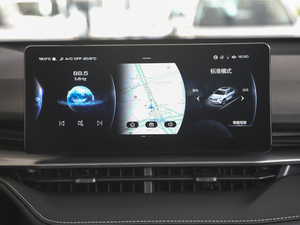 2021款第三代 1.5T 自动两驱Max 中控台显示屏