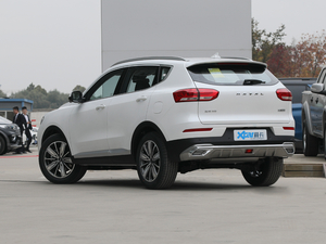 2021款第二代 1.5T 自动冠军版 左后45度