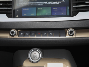 2021款第二代 1.5T 自动冠军版 空调调节