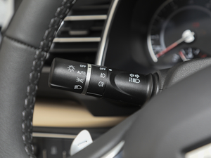 2021款第二代 1.5T 自动冠军版 中控区