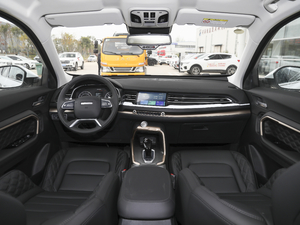 2021款第二代 1.5T 自动冠军版 内饰全景