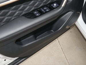 2021ڶ 1.5T ԄӶа g