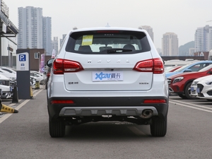 2021款运动版 1.5T 手动精英智联型 正后	