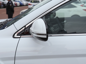 2021\(yn)(dng) 1.5T ք(dng)Ӣ(lin) (x)(ji)^