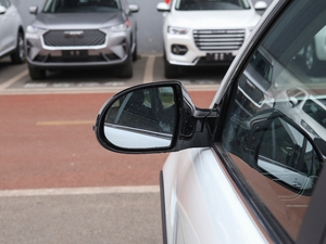 2021\(yn)(dng) 1.5T ք(dng)Ӣ(lin) (x)(ji)^