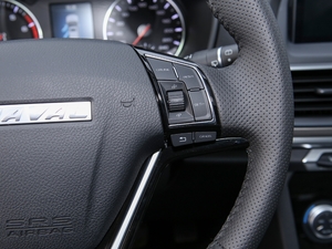 2021款运动版 1.5T 手动精英智联型 中控区