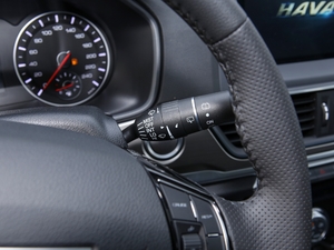 2021款运动版 1.5T 手动精英智联型 中控区