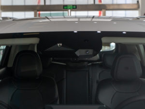 2021 2.0T ԄSupreme+ ^