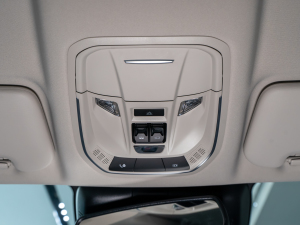 2021 2.0T ԄSupreme+ п؅^(q)