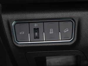 2021 2.0T ԄSupreme+ п؅^(q)