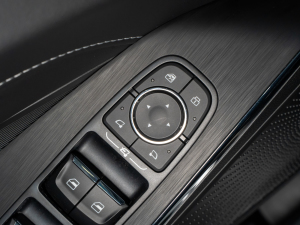 2021 2.0T ԄSupreme+ п؅^