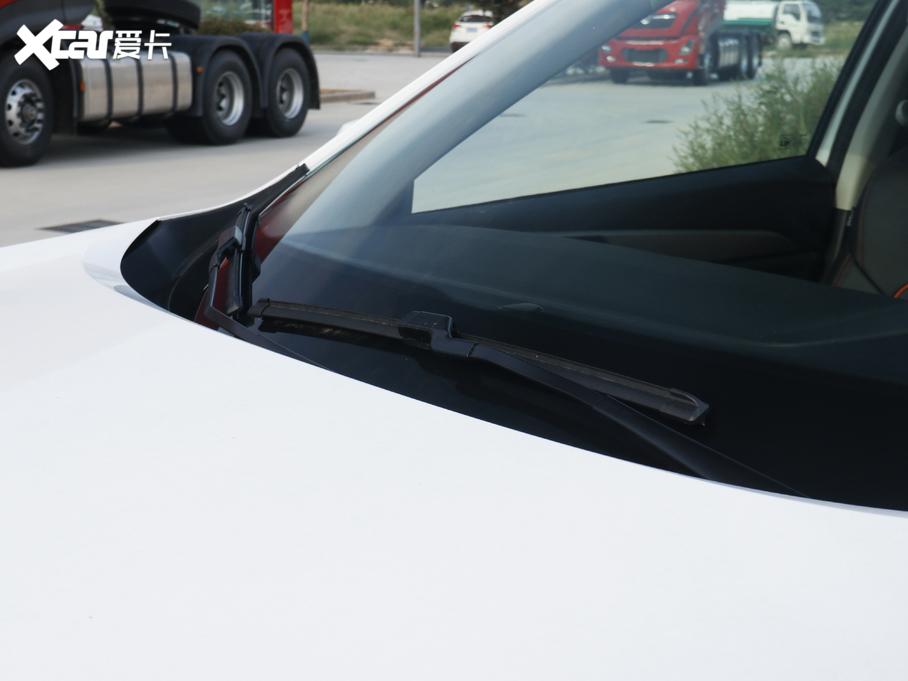 2021�����F7 1.5T ���i��