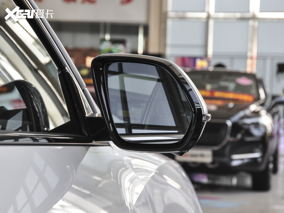 2021�����F7 2.0T ���i��