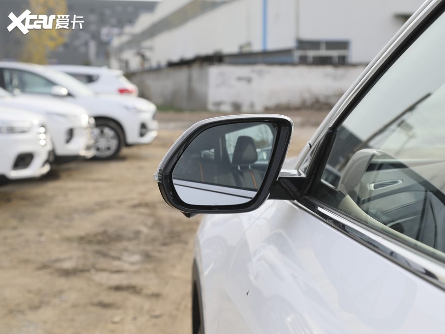 2021�����F7 2.0T ���i��