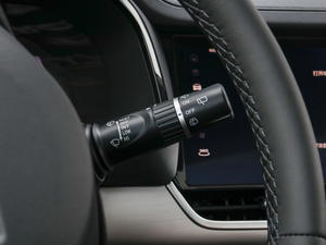 20211.5T (q)i п؅^(q)