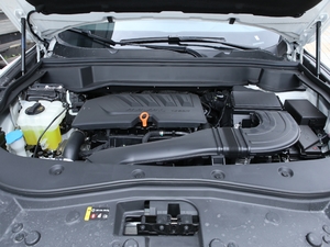 2021款1.5T 两驱i酷 发动机