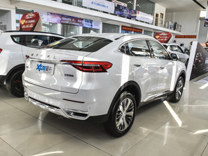 2021款1.5T 两驱极智科技版 整体外观