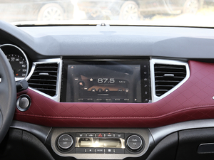 2021 1.5T ԄӃ򌾫Ӣ {L