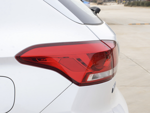 2021 1.5T ԄӃ򌶼 ^