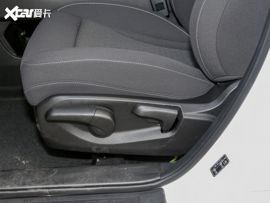 2021M6 PLUS 1.5T ք(dng)A(lin)