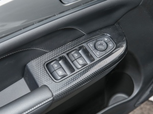 2021PLUS 1.5T ք(dng)Ӣ(lin) {܇ƅ^(q)	