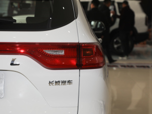 2021款PLUS 1.5T DCT尊贵智联型 尾灯