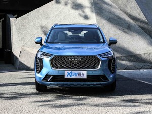 2021款1.5T 自动大四版 正前