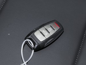 2021款1.5T 自动大三版 车钥匙