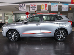 2021款1.5T 手动大二版 正侧（左）