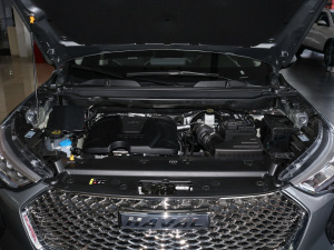 2021款1.5T 手动大二版 发动机