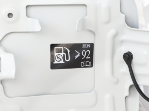 20222.0T (q)A 7 (x)(ji)^