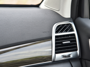 20222.0T 򌾫Ӣ 5 п؅^